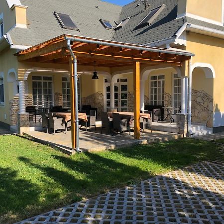 Pacsirta Apartman Lenti Εξωτερικό φωτογραφία