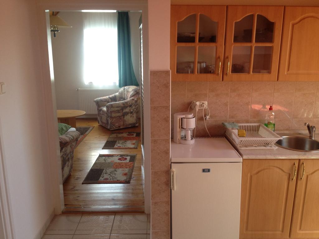 Pacsirta Apartman Lenti Εξωτερικό φωτογραφία
