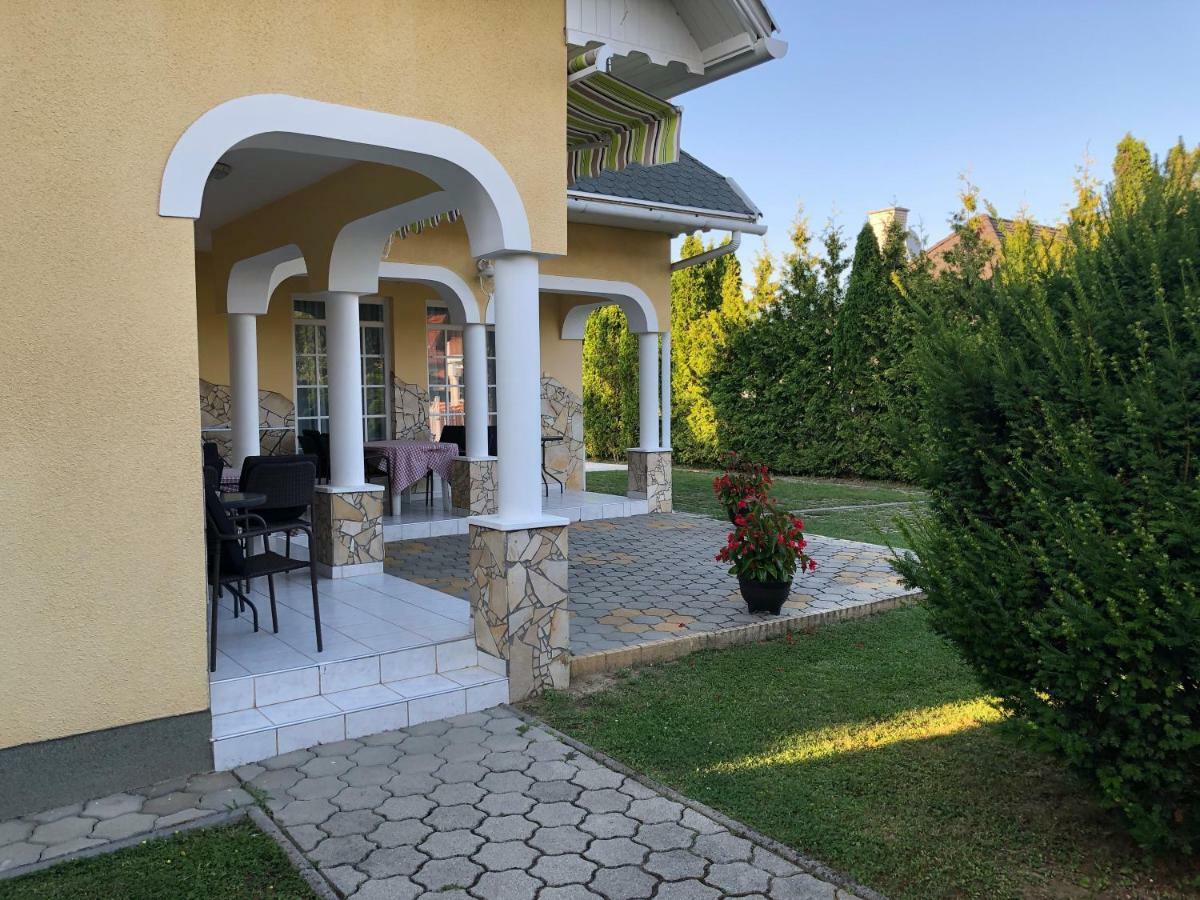 Pacsirta Apartman Lenti Εξωτερικό φωτογραφία
